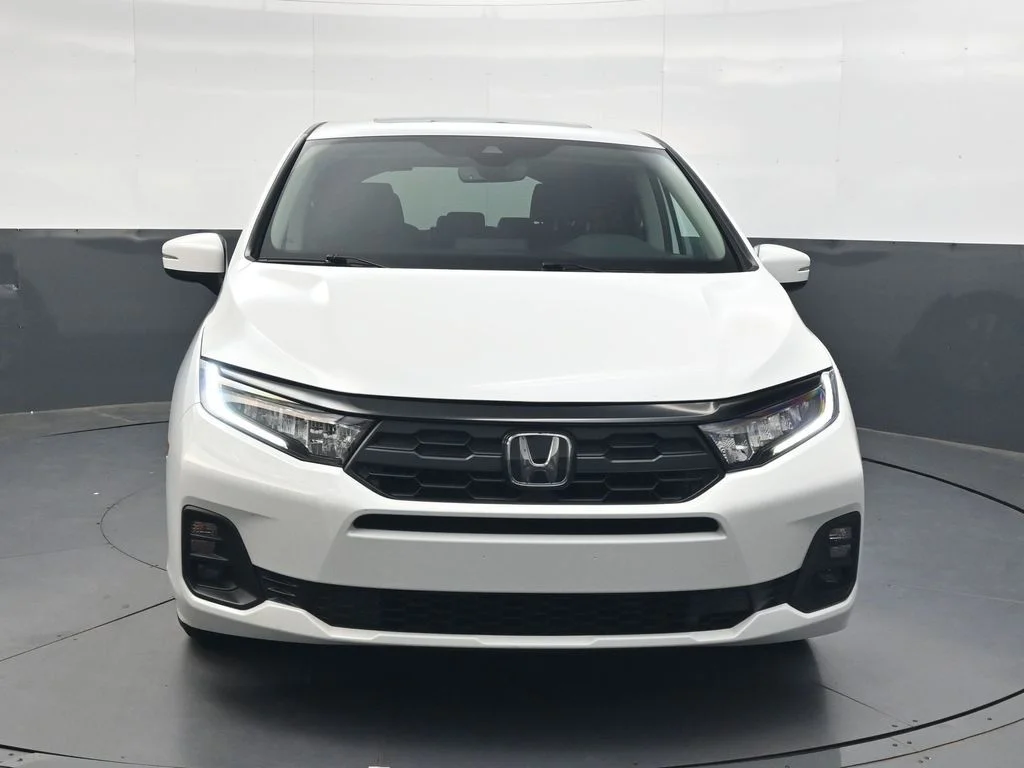 Certified Used 2025 White Honda EX-L image 9
