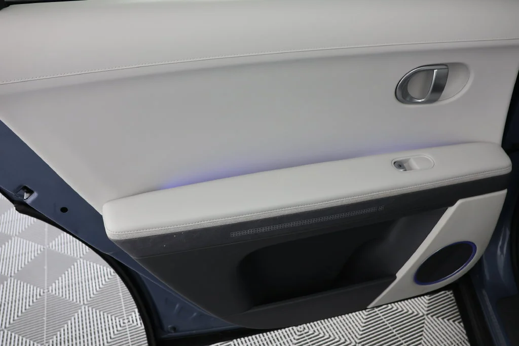 Used 2023 Blue Hyundai SEL image 25