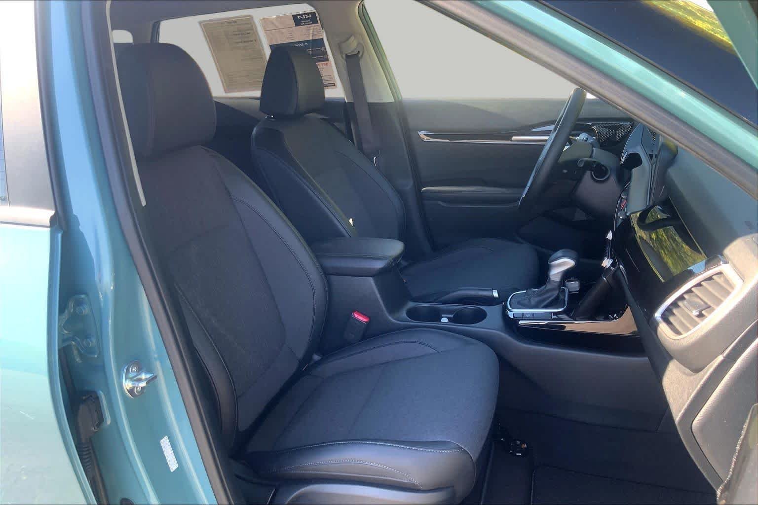 Certified Used 2025 Pluton Blue/Black Roof Kia S image 9