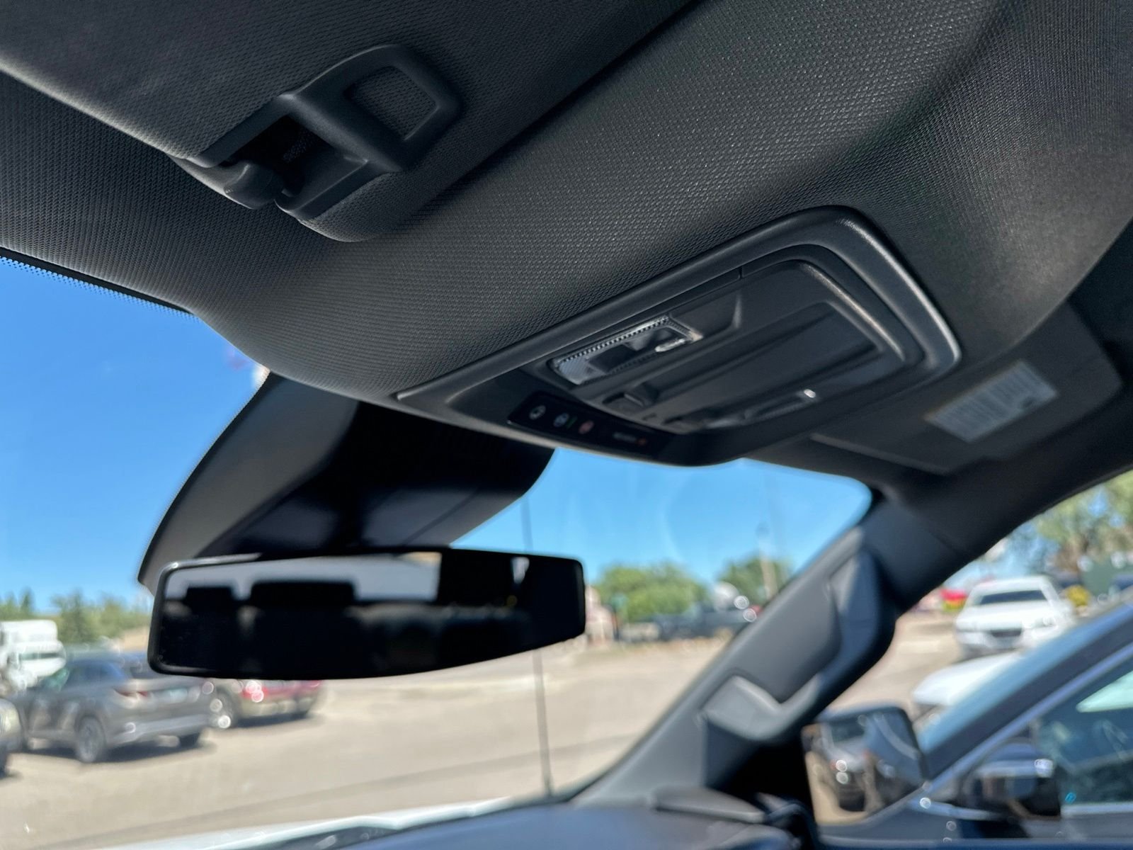 Used 2024 White Chevrolet LT image 69
