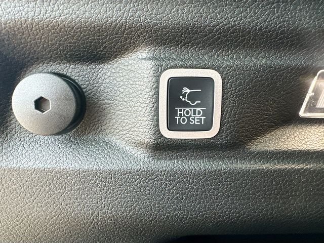 New 2026 Red Jeep Altitude image 31