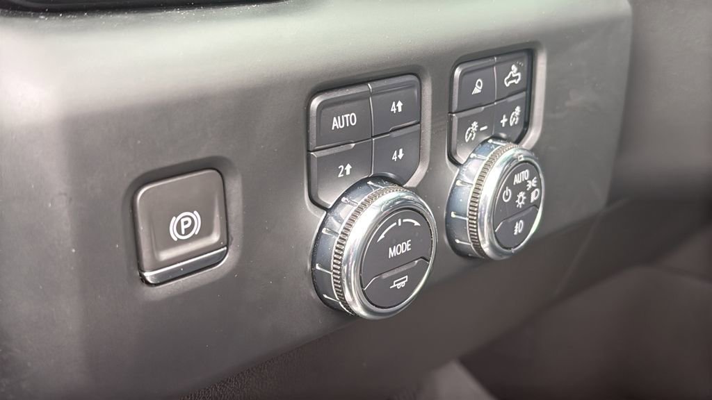 Used 2023 Titanium Rush Metallic GMC AT4 image 10