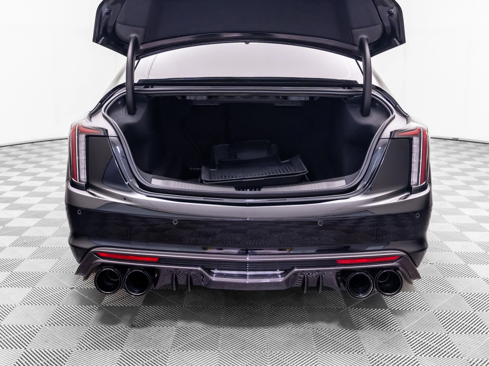 Used 2025 Black Cadillac V-Series image 30