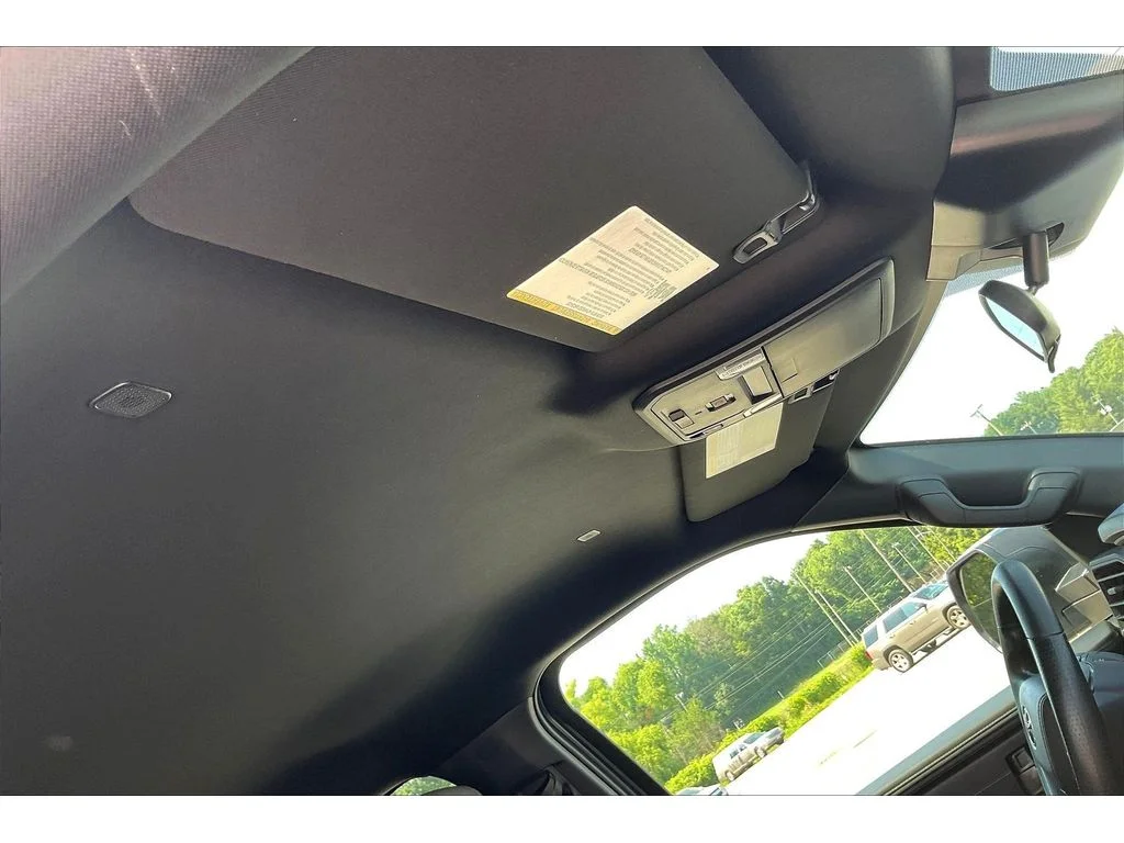 Used 2026  Toyota SR image 16