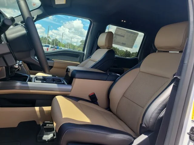 New 2026 Oxford White Ford Lariat image 20