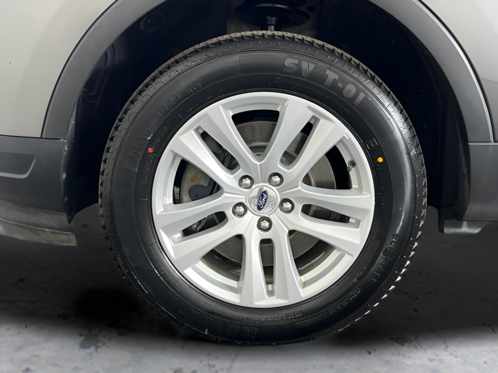 Used 2018 Magnetic Metallic Ford XLT image 20