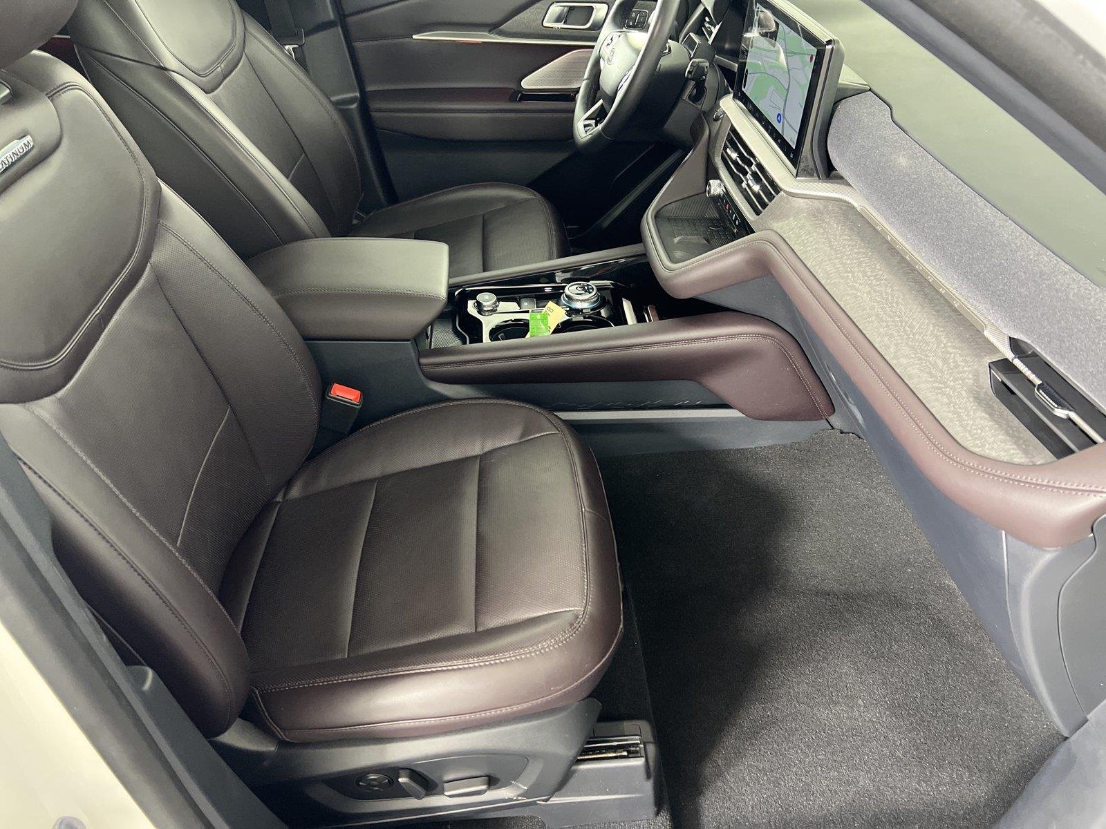 Used 2025 White Ford Platinum image 23