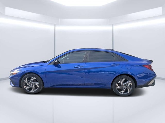 Used 2025 Blue Hyundai SEL Sport image 6