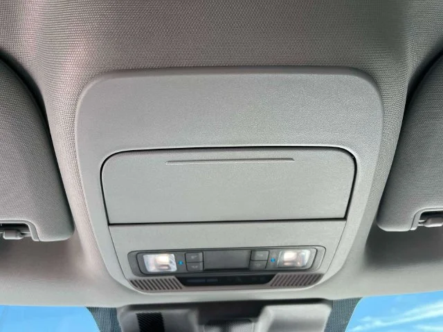 Used 2021 Silver Ford XL image 32
