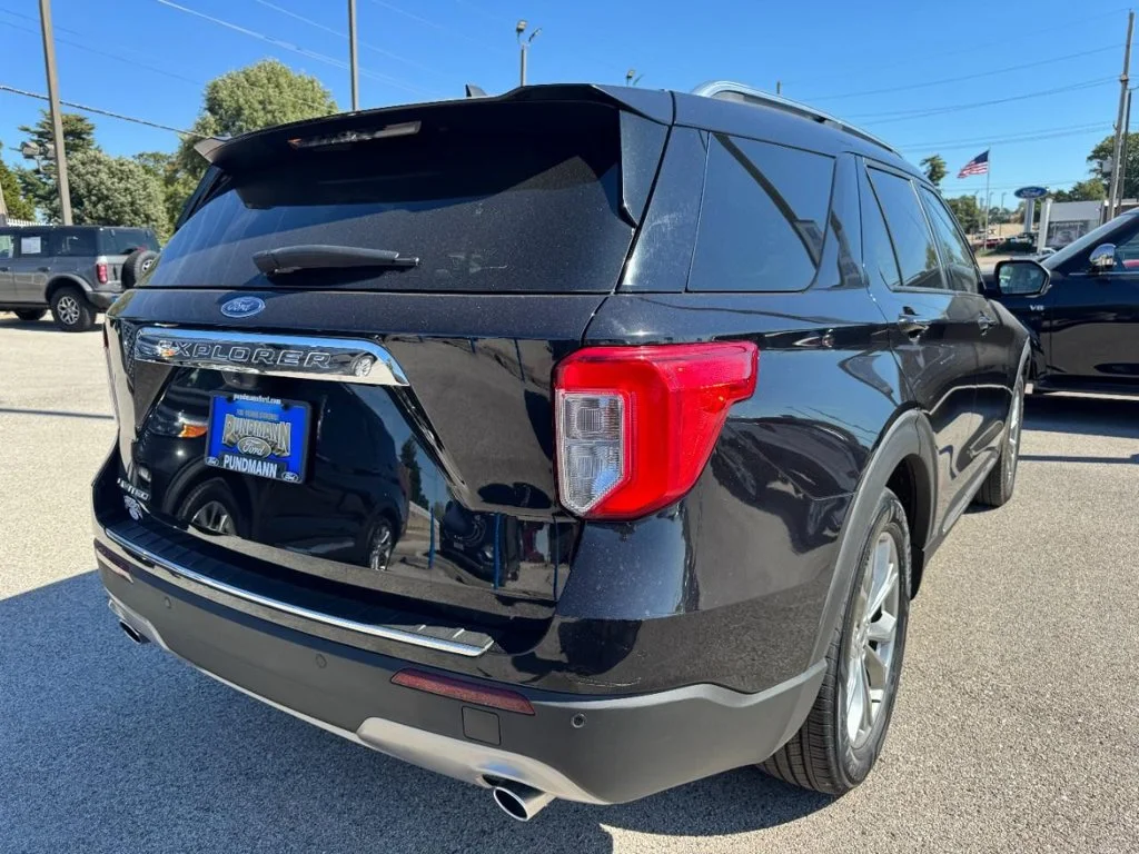 Certified Used 2024 Agate Black Metallic Ford Limited image 3
