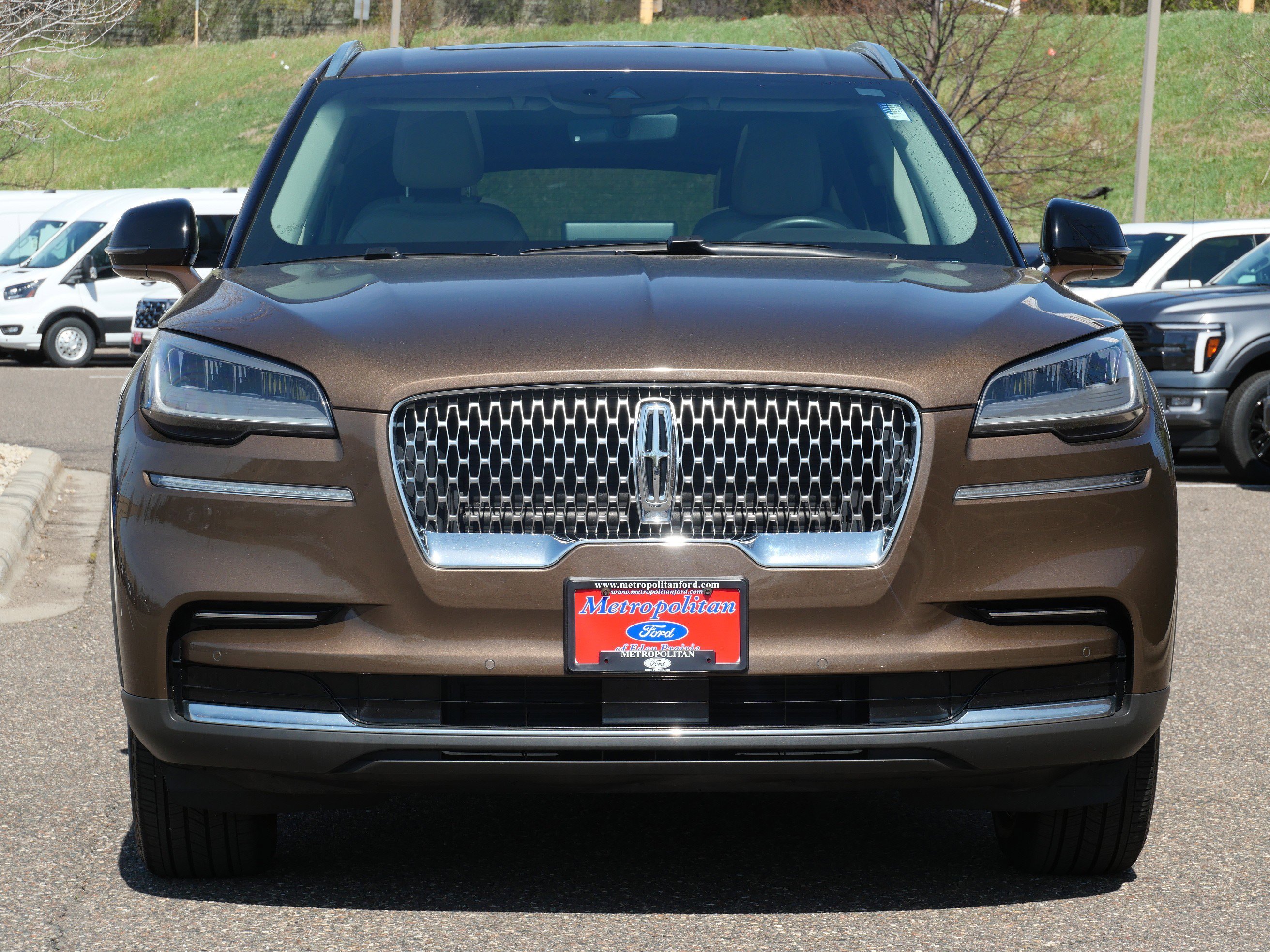 Used 2022 Lincoln Aviator Base with VIN 5LM5J6XCXNGL00058 for sale in Eden Prairie, Minnesota