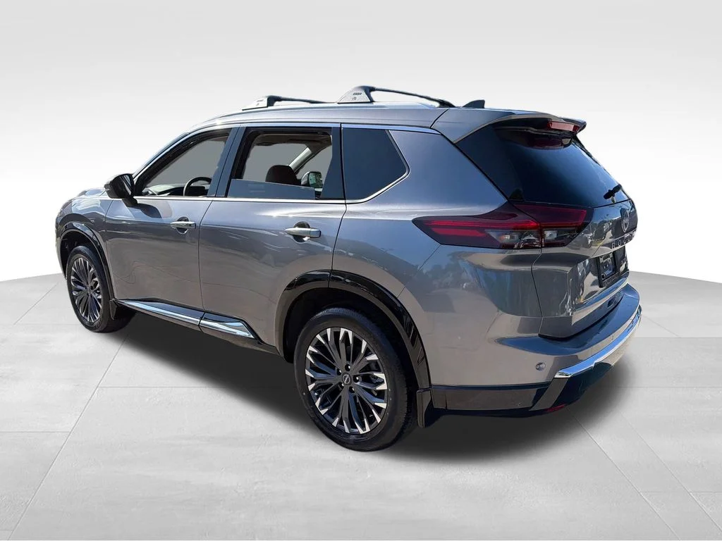 New 2026 Gun Metallic Nissan Platinum image 5