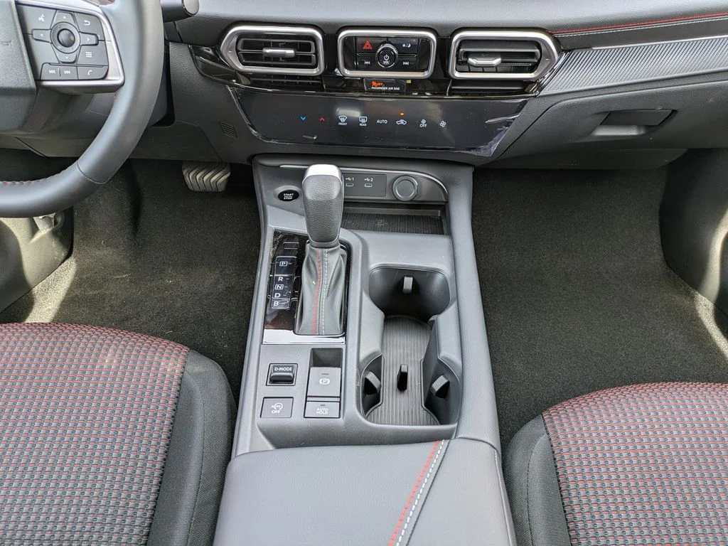 New 2026 Aspen White TriCoat Nissan SR image 18