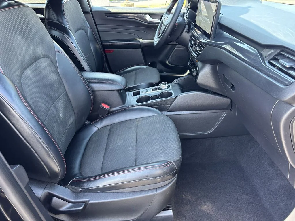 Used 2023 Black Ford ST-Line image 21