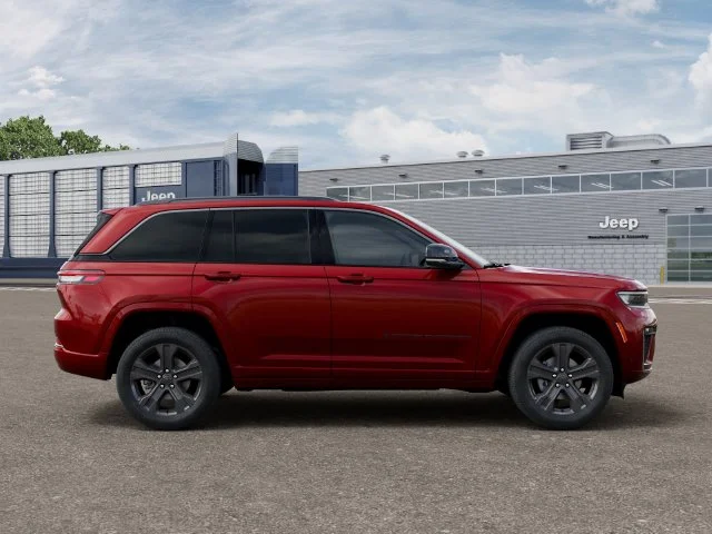 New 2027 Red Jeep Limited Reserve image 33