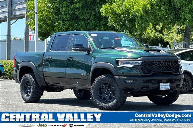 2026 RAM 1500 RHO 4x4 Crew Cab 5'7's photo