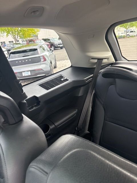 Used 2016 Gray Metallic Volvo T6 Momentum image 29