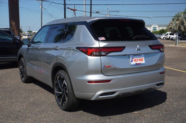2025 Mitsubishi Outlander Plug-in Hybrid SEL - Photo 12