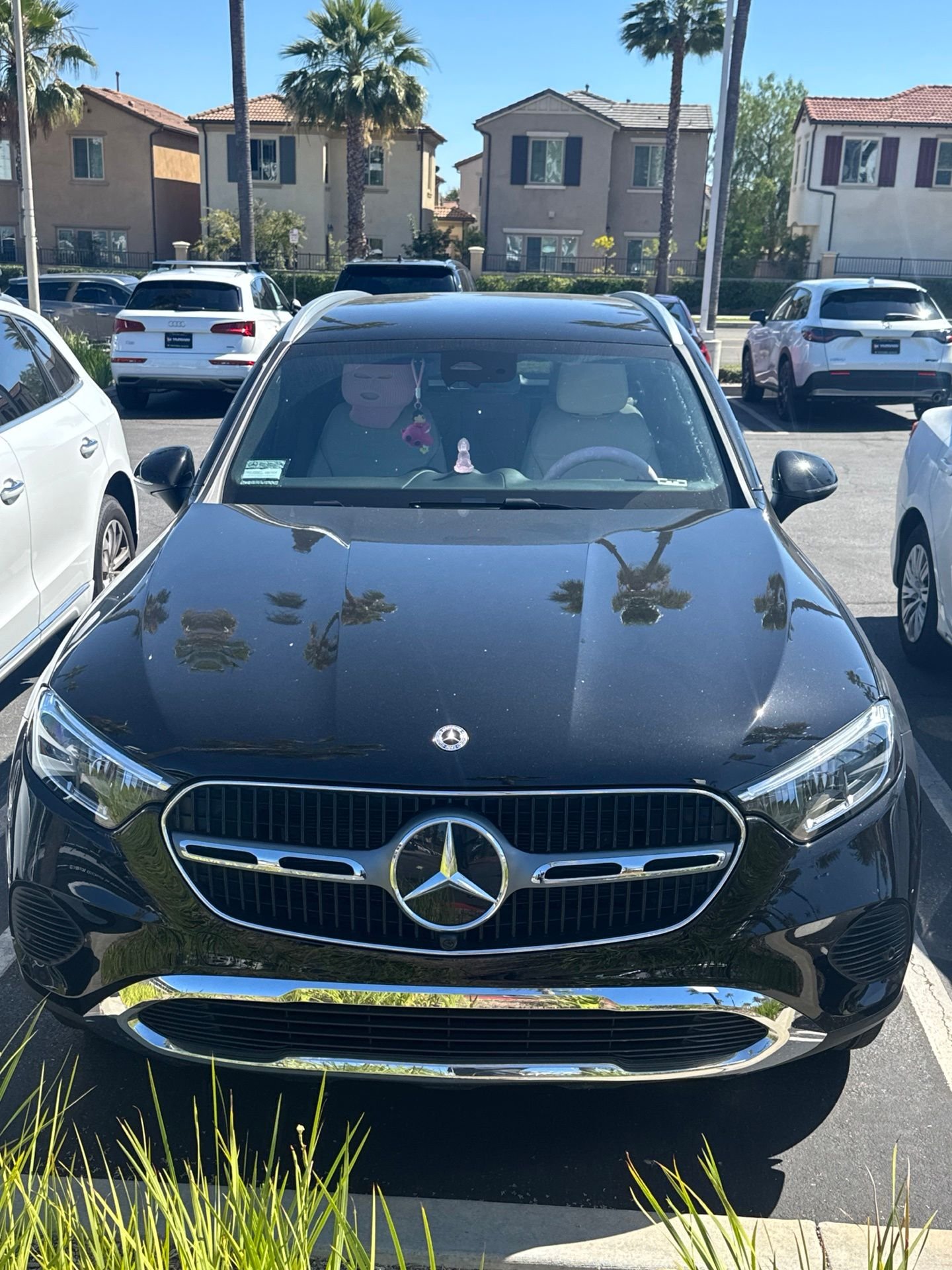 Used 2025  Mercedes-Benz GLC 350e image 3