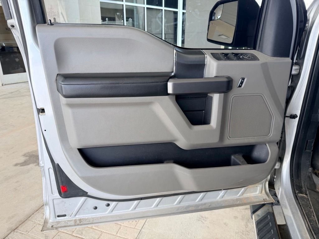 Used 2019 Silver Ford XLT image 11