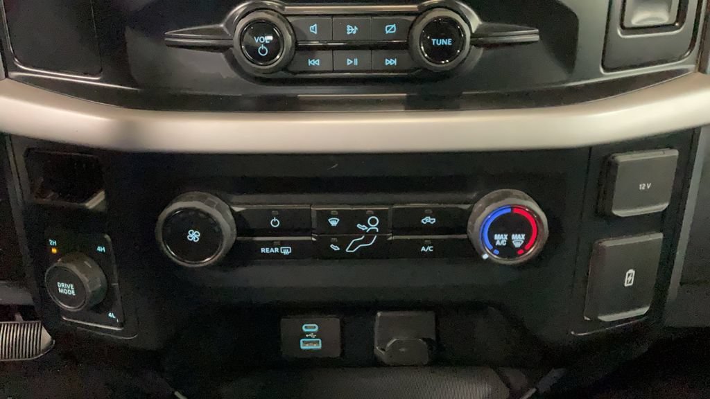 2023 Ford F-150 XL - Photo 23