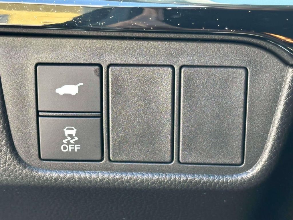 Used 2024 Gray Honda EX-L image 21