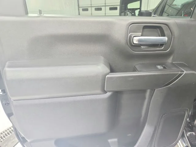 Used 2022 Black Chevrolet LT image 38