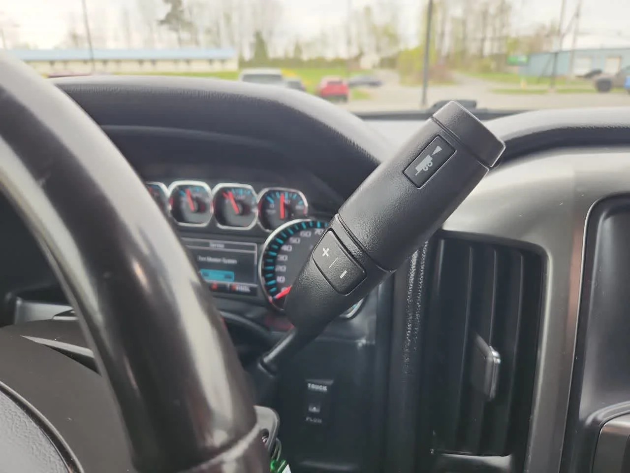 Used 2018 Black Chevrolet LT image 20