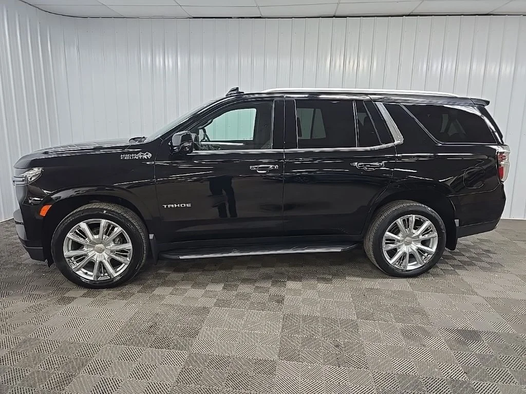 Used 2021 Black Chevrolet High Country image 5