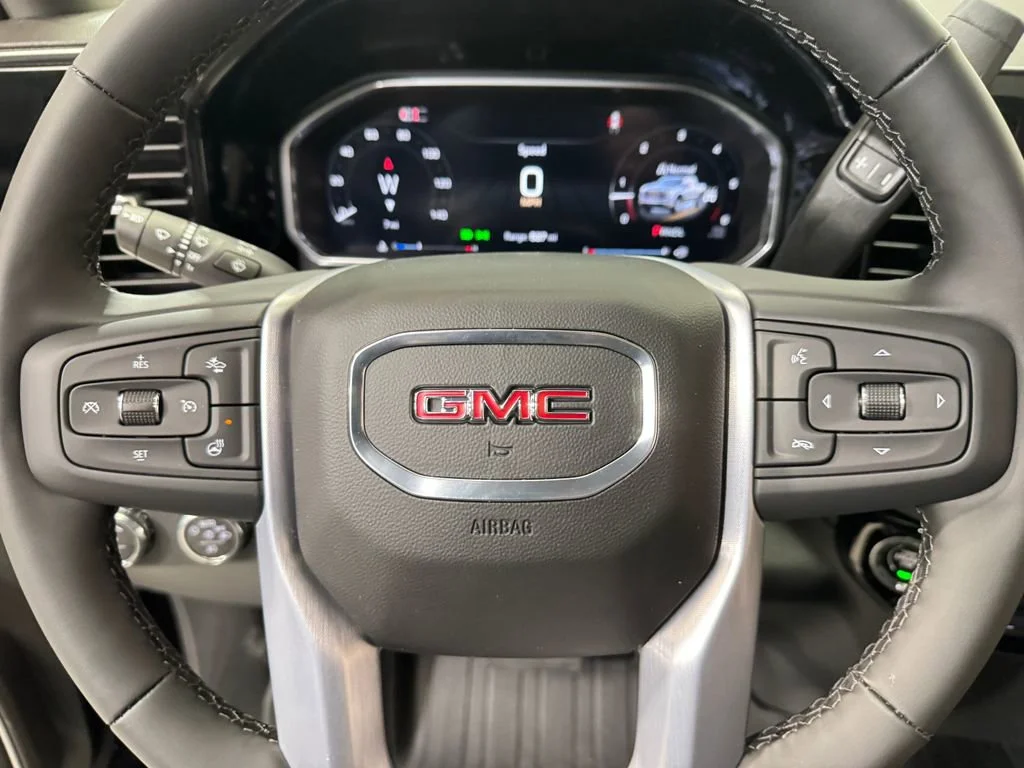 New 2026 Onyx Black GMC Elevation image 15