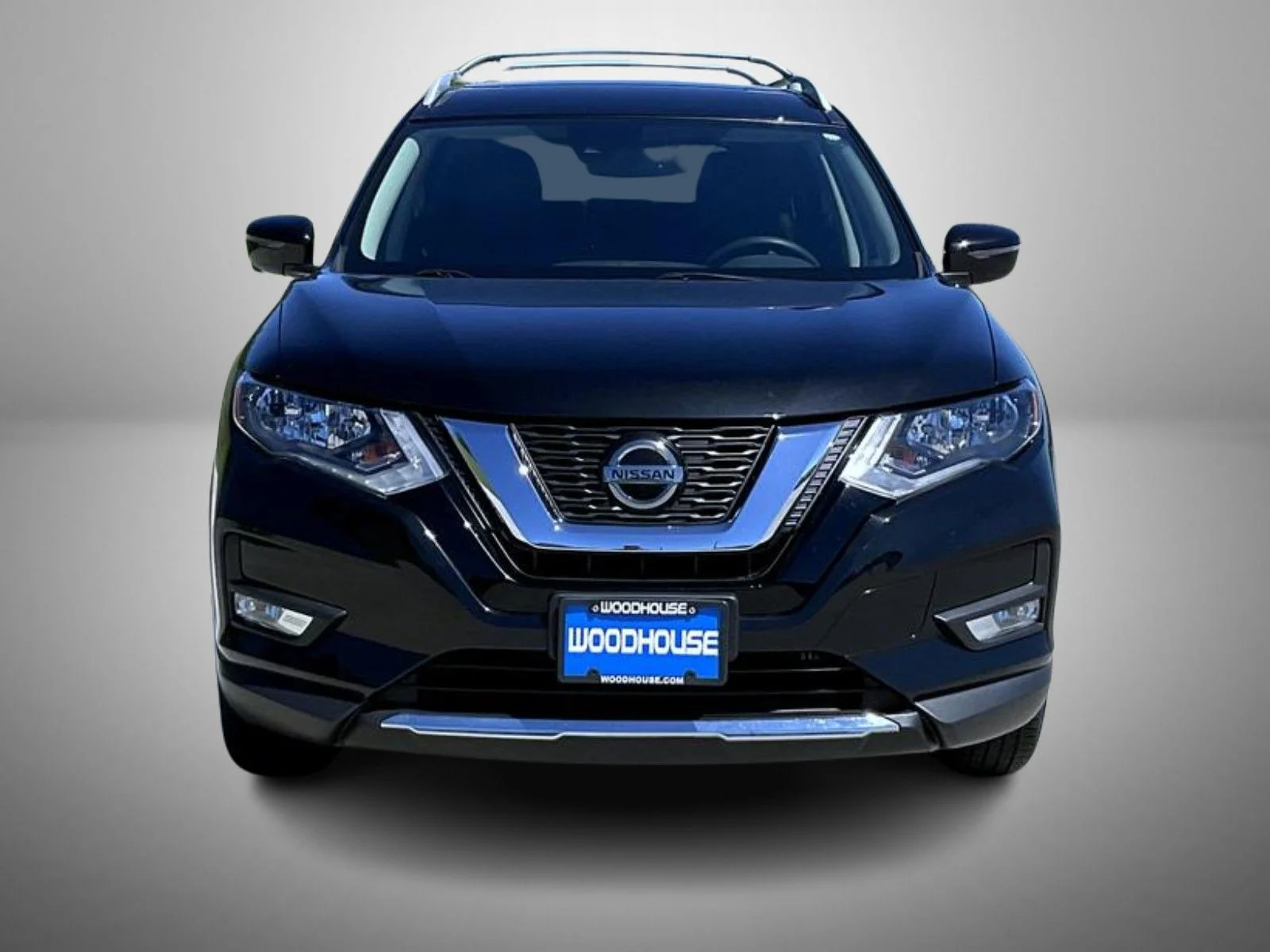 Used 2020 Black Nissan SL image 2