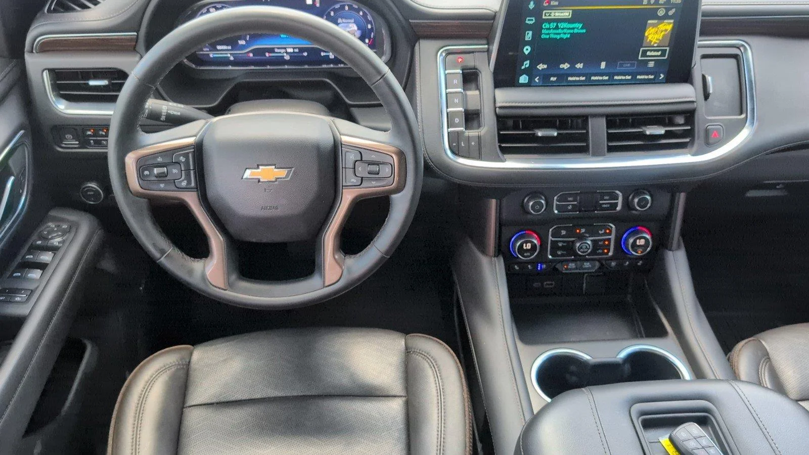 Used 2023 Dark Ash Metallic Chevrolet High Country image 34