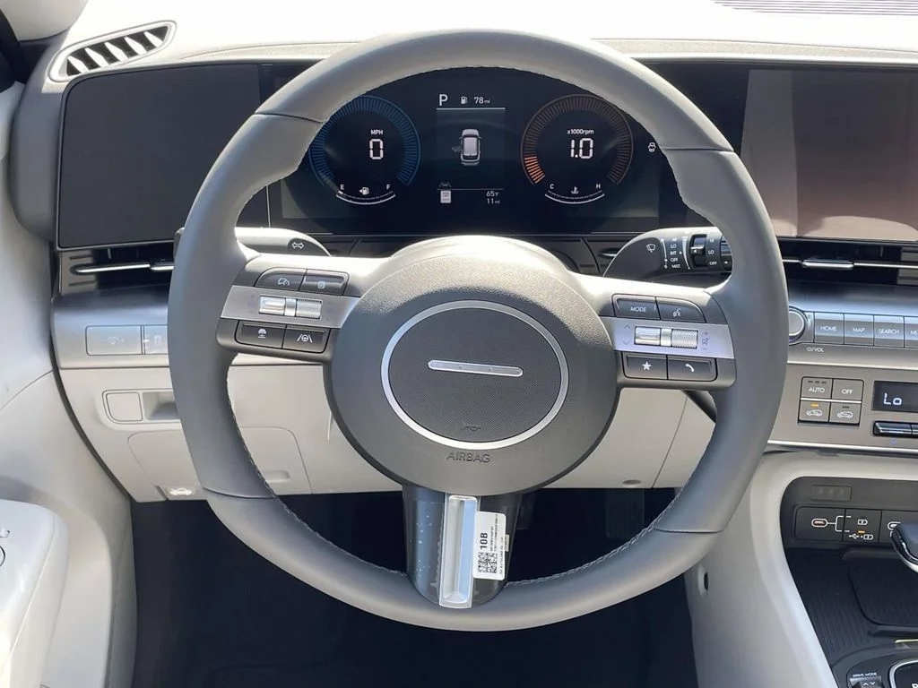 New 2026 White Hyundai SEL Sport image 12