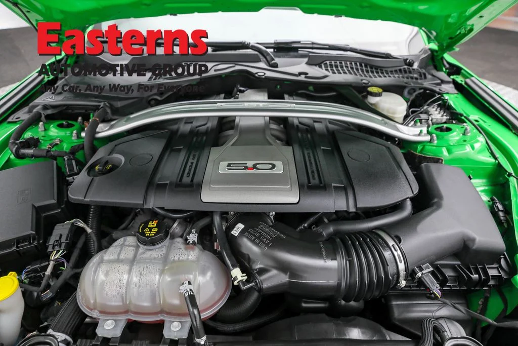 Used 2019 Green Ford GT image 7