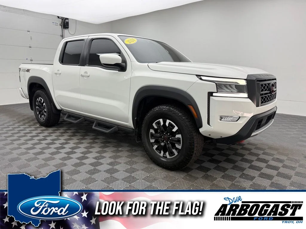 Used 2024 White Nissan PRO-4X image 1