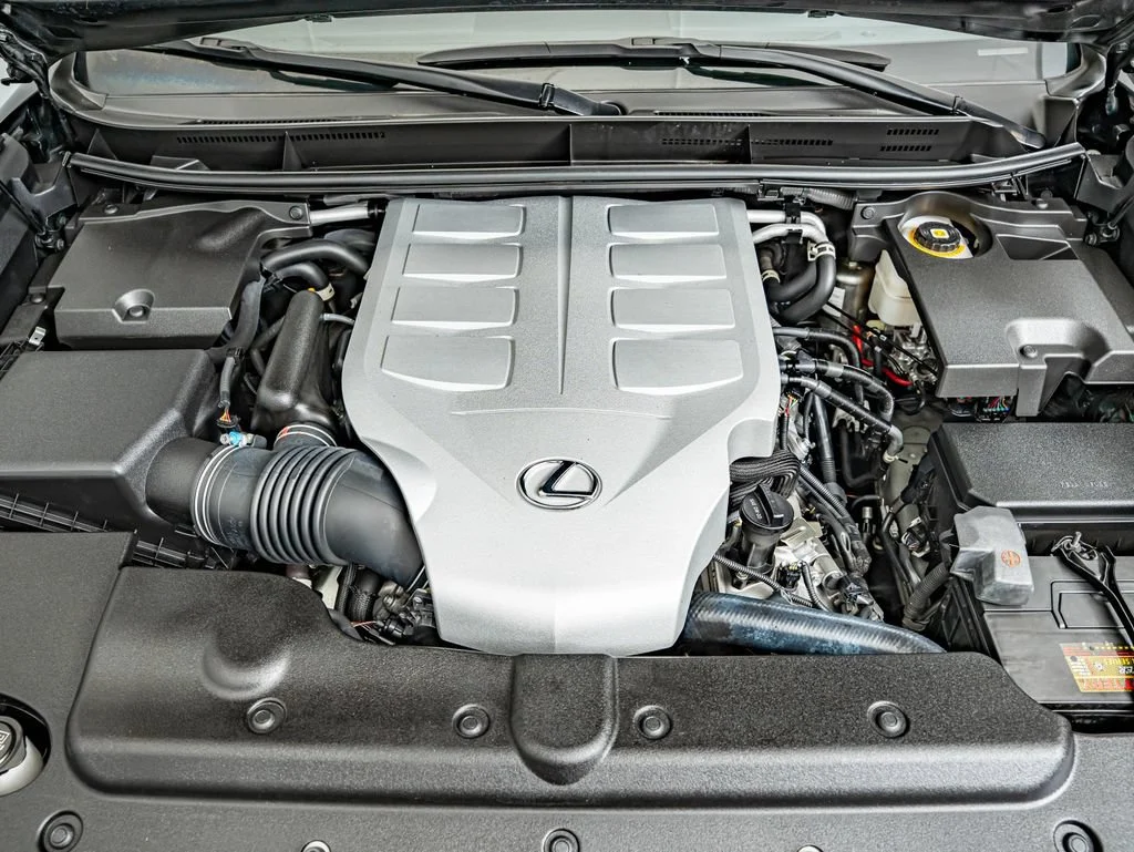 Certified Used 2023 Caviar Lexus 460 image 44