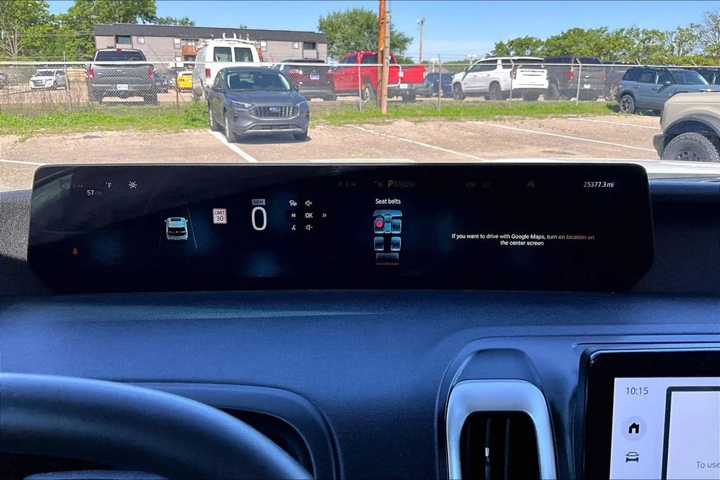Certified Used 2025 Oxford White Ford Active image 20