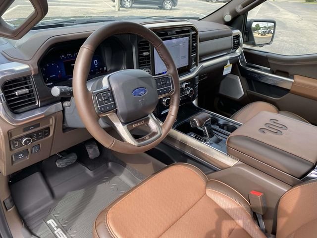 New 2026 Carbonized Gray Metallic Ford King Ranch® image 13