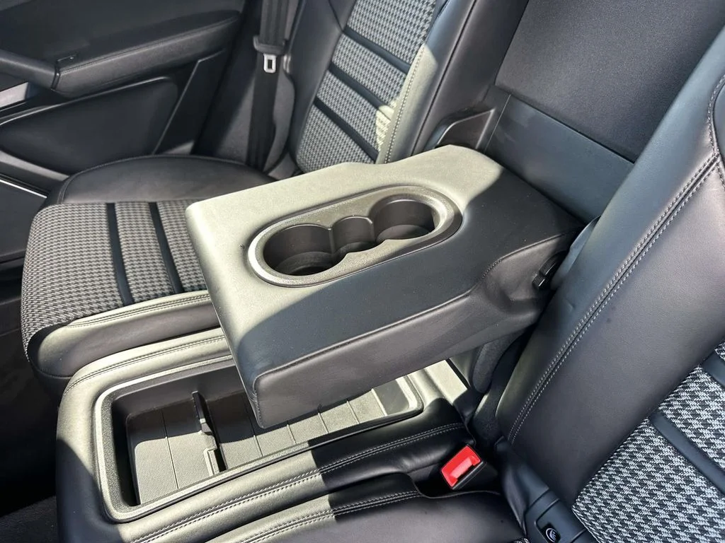 Used 2024 Chalk Porsche S image 18