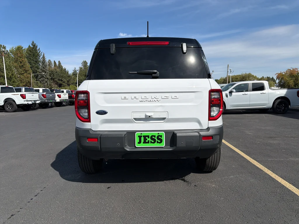Certified Used 2025 Oxford White Ford Outer Banks image 29