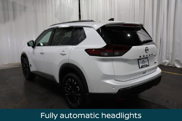 2026 Nissan Rogue Dark Armor - Photo 6