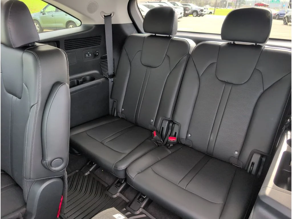 New 2026 Wolf Gray Kia SX image 30