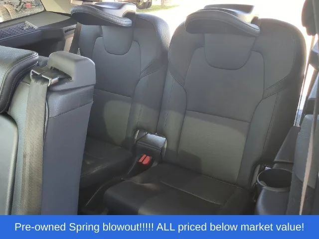 Used 2016 Gray Volvo T6 Momentum image 38