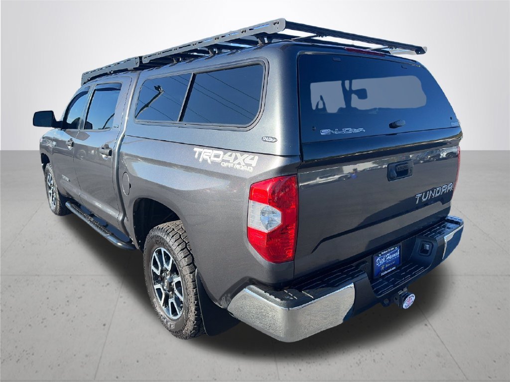 Used 2020 Magnetic Gray Metallic Toyota SR5 image 9