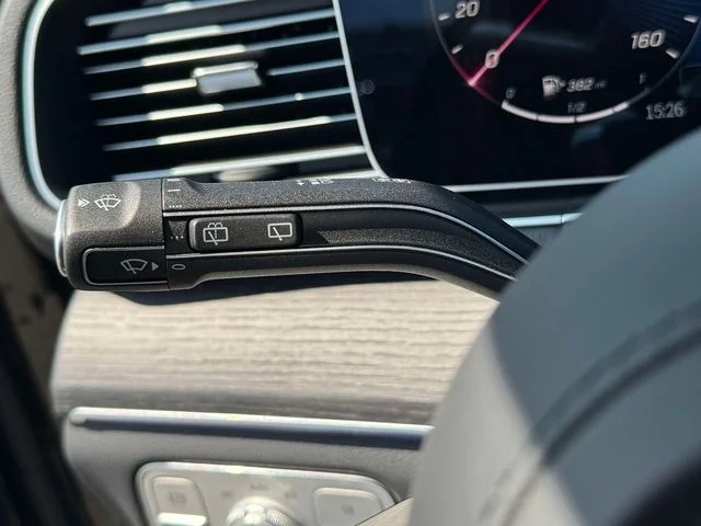 New 2026 Black Mercedes-Benz GLE 450 image 23