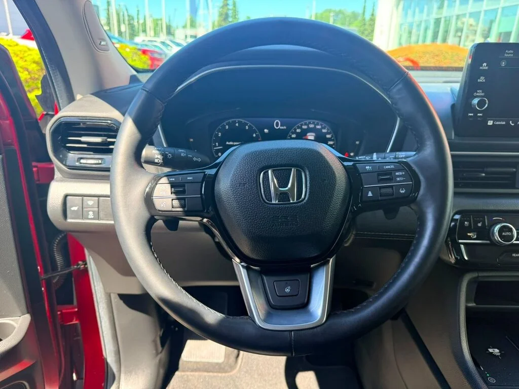 Used 2025 Radiant Red Metallic II Honda Touring AWD Certified Pre-Owned   Clean Title   On image 11