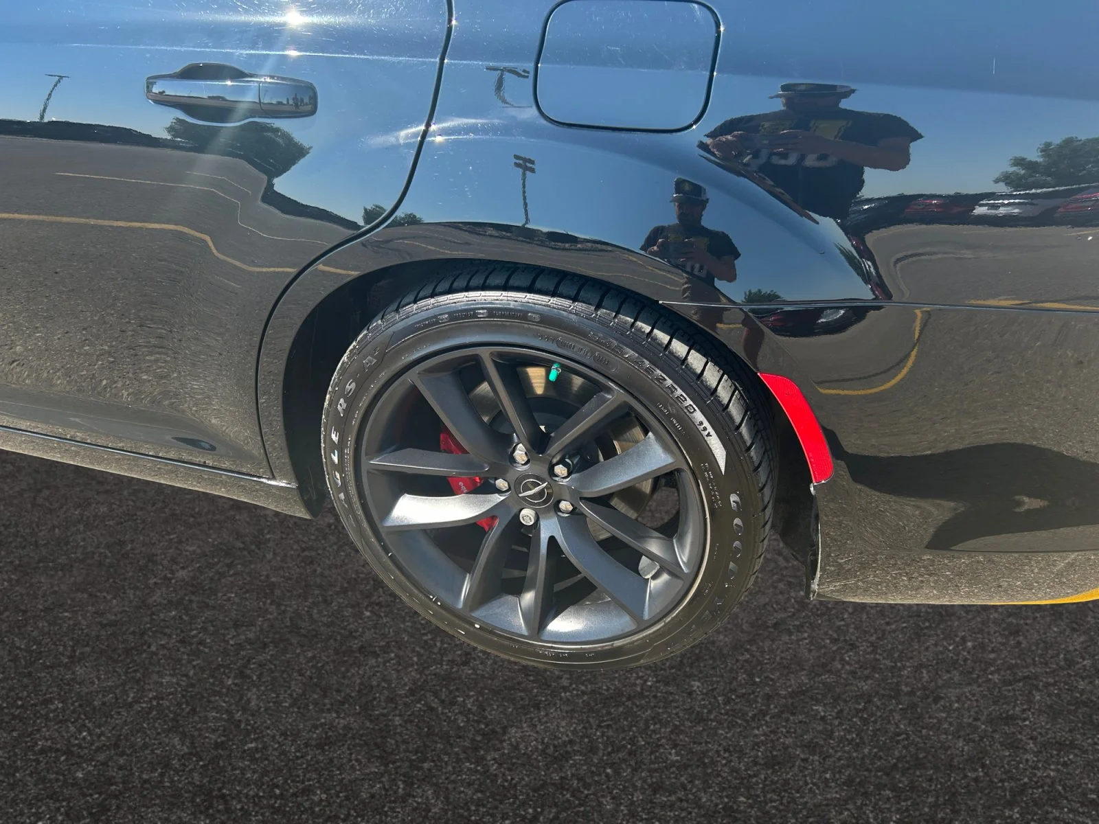 Used 2023 Gloss Black Chrysler 300C image 9