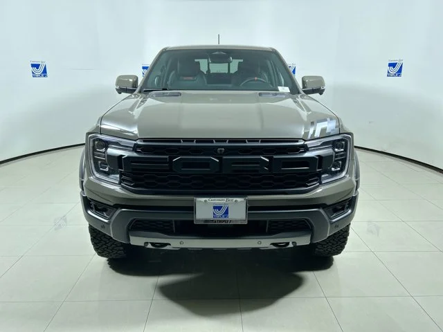 2025 Ford Ranger Raptor - Photo 16