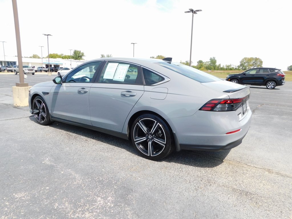 2023 Honda Accord Hybrid Sport photo 4