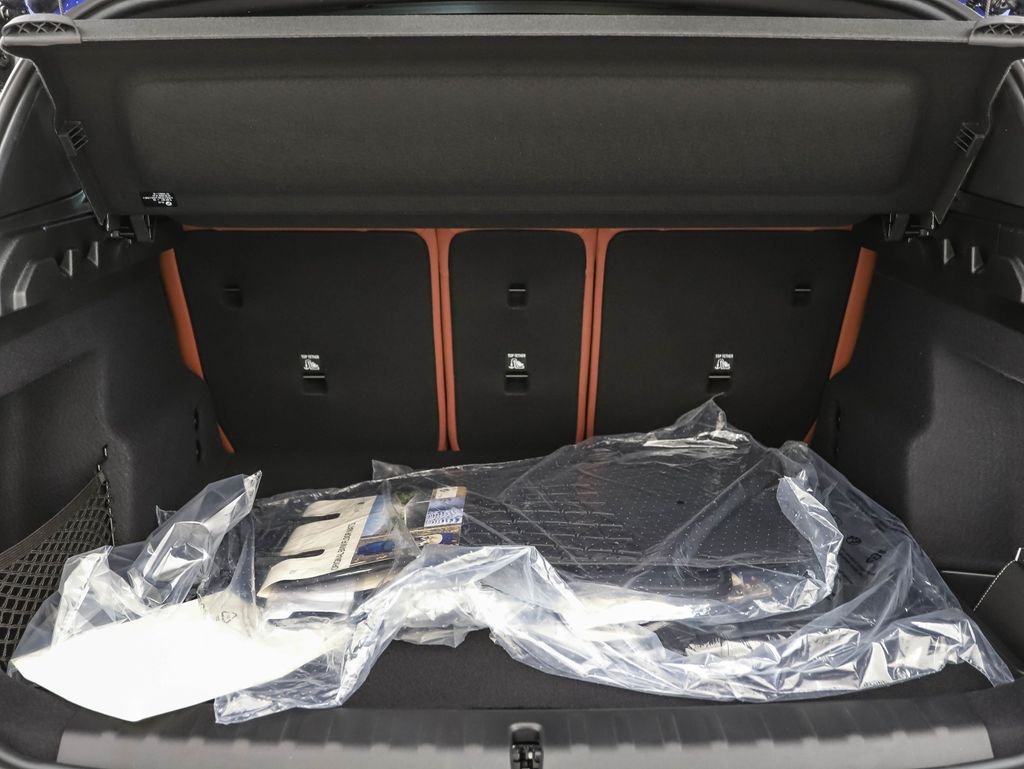 Used 2026 Blue Metallic BMW xDrive28i image 24